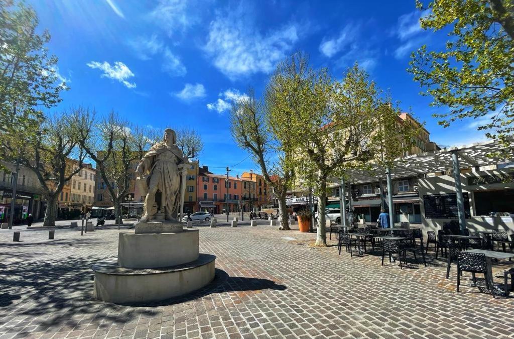 La Maison De Lily, Cosy Dans Le Vieux-Hyeres, Parking Gratuit Eksteriør billede